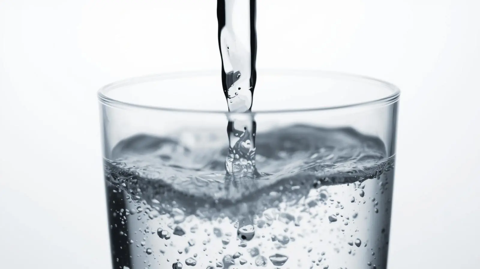 水